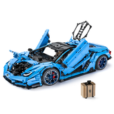 1:8 Lamborghini Centenario | Designed by Thijs de Boer (3842 PCS)